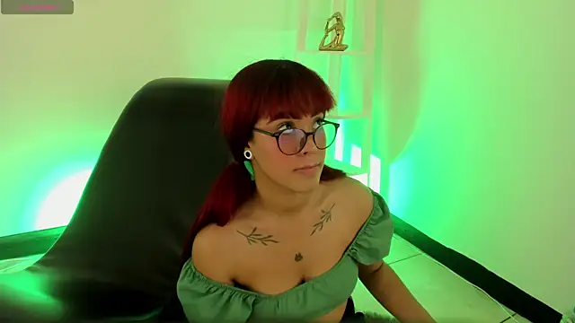 Taylor  Watson online show from 02-16-26, 07:01