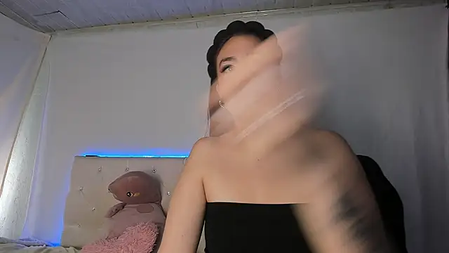 Snapshot of stanandrose_ chatting on 02-14-26, 05:40 stanandrose online show from 02-14-26, 05:40