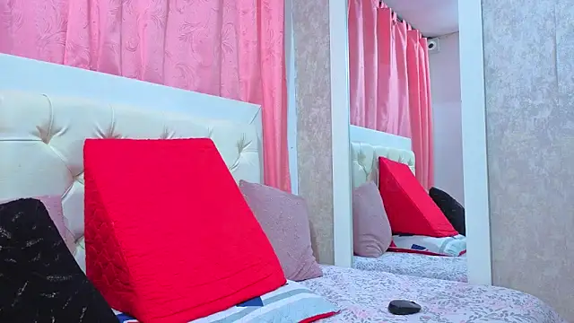 alicee foox online show from 04-13-26, 05:28