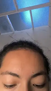 little xioo  online show from 11-29-25, 12:38