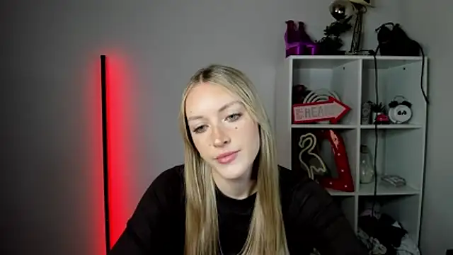 EvelynBlond online show from 06-12-26, 12:36