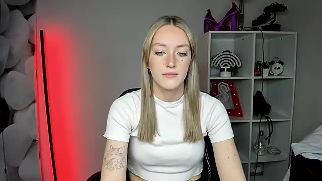 EvelynBlond online show from 02-17-26, 01:30