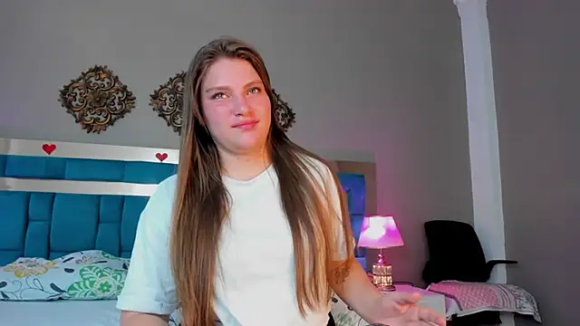 Snapshot of LiiaVelvet chatting on 03-04-26, 03:36 LiiaVelvet online show from 03-04-26, 03:36