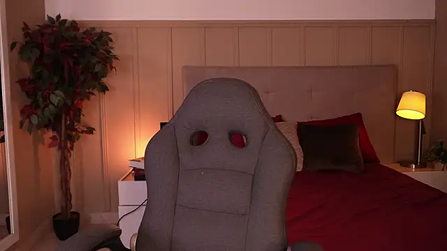 melaniebrett online show from 02-28-26, 07:46