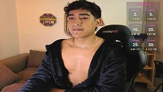 Snapshot of ken_blakerr chatting on 04-18-26, 06:49 ken blakerr online show from 04-18-26, 06:49