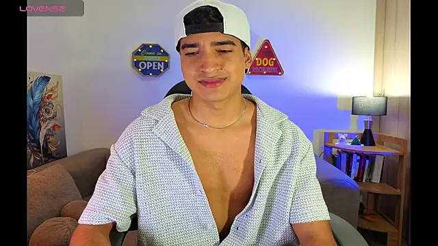 Snapshot of ken_blakerr chatting on 03-31-26, 04:03 ken blakerr online show from 03-31-26, 04:03