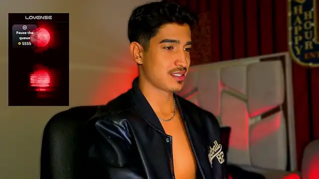 Snapshot of ken_blakerr chatting on 12-05-25, 08:06 ken blakerr online show from 12-05-25, 08:06