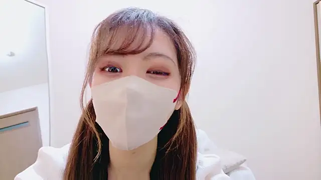 Nami-jpn online show from 01-17-26, 01:31