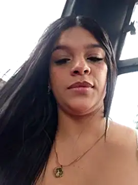 Layla-daring online show from 04-23-26, 05:47