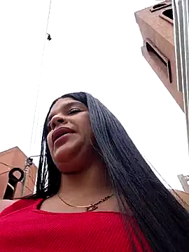 Layla-daring online show from 04-10-26, 05:20