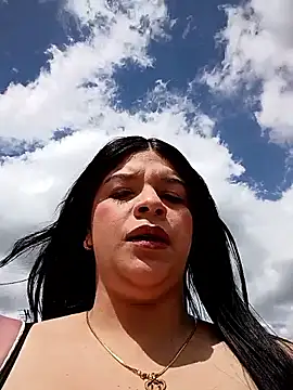 Layla-daring online show from 01-18-26, 06:55