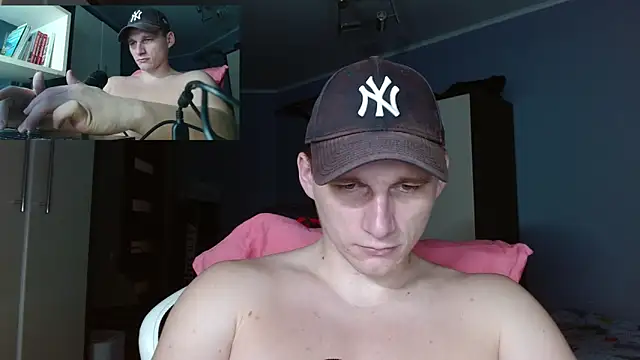 Snapshot of Poliglotjoe1 chatting on 12-22-25, 09:15 Poliglotjoe1 online show from 12-22-25, 09:15