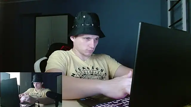 Poliglotjoe1 online show from 02-11-26, 02:22