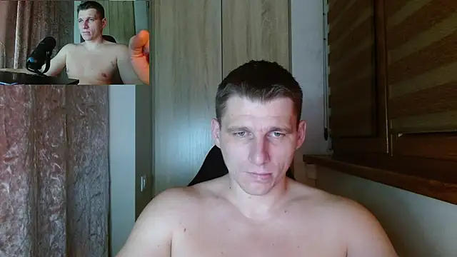 Poliglotjoe1 online show from 03-04-26, 02:41