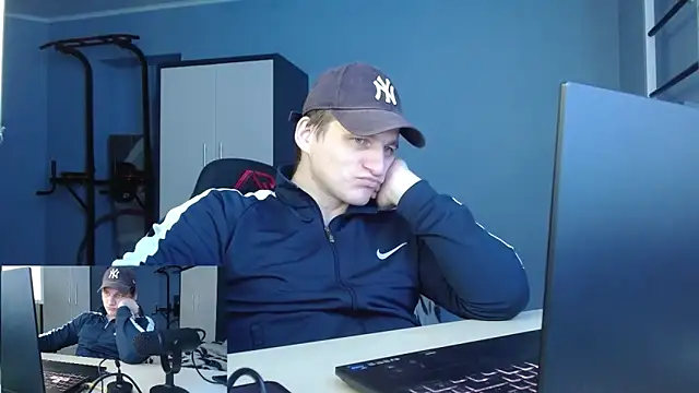 Poliglotjoe1 online show from 02-03-26, 10:31