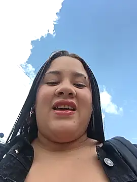 Kendra-daring online show from 04-07-26, 05:48