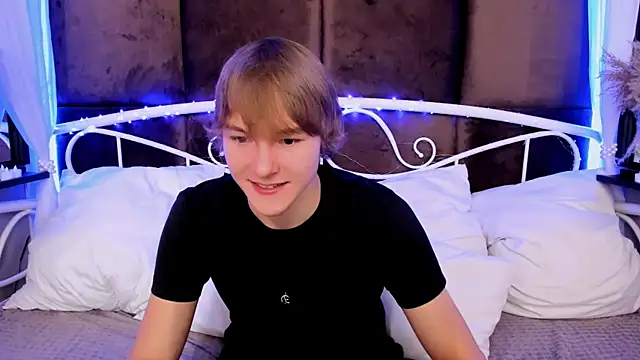 DonaldWoon online show from 12-05-25, 11:31