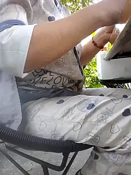 suna218 online show from 11-29-25, 06:46