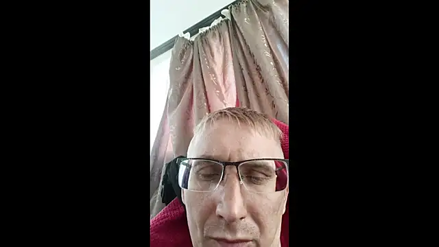 Snapshot of Lucifer1374 chatting on 06-12-26, 03:37 Lucifer1374 online show from 06-12-26, 03:37