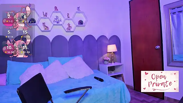 lunagomez24 online show from 11-27-25, 01:17