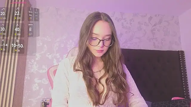 Snapshot of dahianae__ chatting on 07-31-26, 07:33 dahianae online show from 07-31-26, 07:33