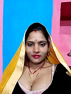 Snapshot of Rt_kinjal chatting on 02-13-26, 10:32 Rt kinjal online show from 02-13-26, 10:32