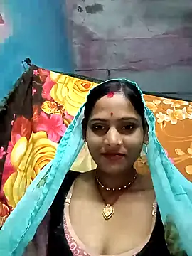 Snapshot of Rt_kinjal chatting on 01-17-26, 07:28 Rt kinjal online show from 01-17-26, 07:28