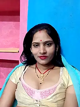 Snapshot of Rt_kinjal chatting on 02-17-26, 10:40 Rt kinjal online show from 02-17-26, 10:40