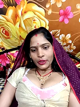 Snapshot of Rt_kinjal chatting on 02-10-26, 09:25 Rt kinjal online show from 02-10-26, 09:25