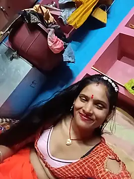 Snapshot of Rt_kinjal chatting on 05-28-26, 11:05 Rt kinjal online show from 05-28-26, 11:05