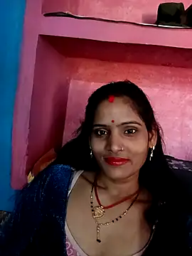 Snapshot of Rt_kinjal chatting on 04-28-26, 08:41 Rt kinjal online show from 04-28-26, 08:41