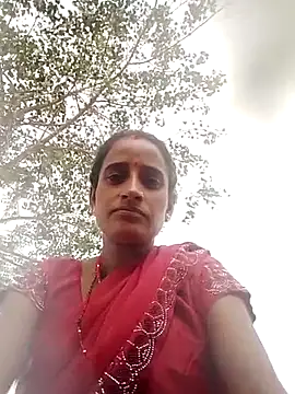 Snapshot of Xxx_suhana chatting on 06-15-26, 12:44 Xxx suhana online show from 06-15-26, 12:44