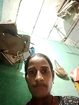 Xxx suhana online show from 12-16-25, 05:44