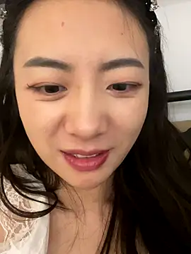 Snapshot of Jinmi125216 chatting on 11-27-25, 09:04 Jinmi125216 online show from 11-27-25, 09:04