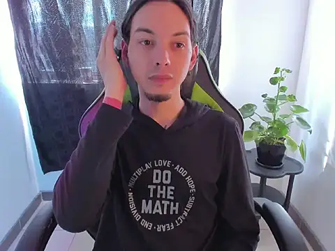 alessandro garcia online show from 11-27-25, 01:22