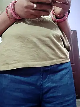 yamunna647 online show from 01-17-26, 03:32