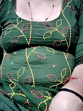 yamunna647 online show from 11-20-25, 11:11