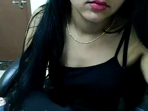 cute girl 81 online show from 12-16-25, 07:34