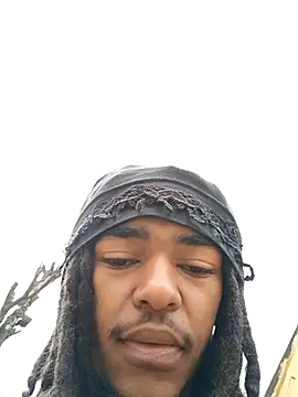 Snapshot of Eezxxx chatting on 12-04-25, 05:28 Eezxxx online show from 12-04-25, 05:28