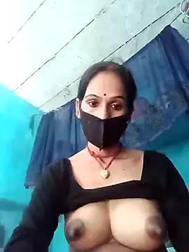 Snapshot of Nandani-758 chatting on 07-26-26, 02:18 Nandani-758 online show from 07-26-26, 02:18