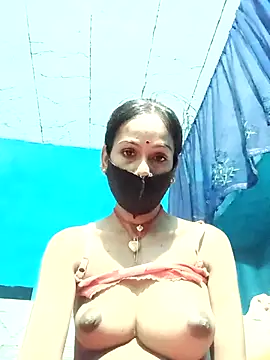 Snapshot of Nandani-758 chatting on 07-05-26, 11:22 Nandani-758 online show from 07-05-26, 11:22