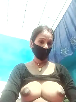 Snapshot of Nandani-758 chatting on 06-11-26, 08:55 Nandani-758 online show from 06-11-26, 08:55