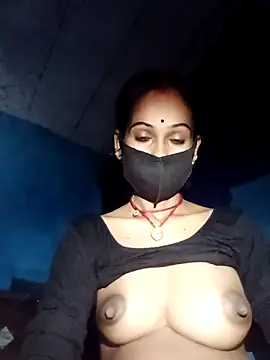 Snapshot of Nandani-758 chatting on 07-03-26, 01:12 Nandani-758 online show from 07-03-26, 01:12