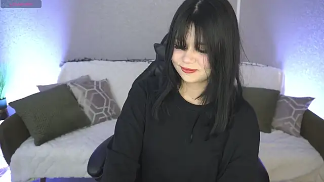 NightAylin online show from 04-16-26, 09:39