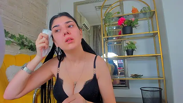 SerennaNoir online show from 01-10-26, 05:36