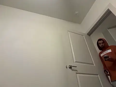 sethhtx713 online show from 12-05-25, 04:55