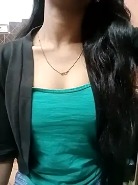 Roja   online show from 12-22-25, 09:42