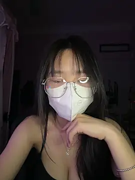 Kiee-lee online show from 04-30-26, 07:32