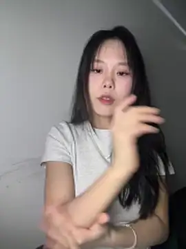 Kiee-lee online show from 03-20-26, 04:19