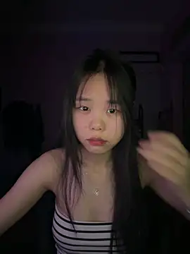 Kiee-lee online show from 05-05-26, 10:24
